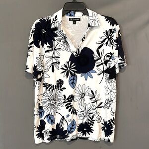 🔵 INC Blue & Black Flower V-Neck shirt. SZ. S